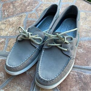 Sperry Classic Gray Leather Boat Shoes